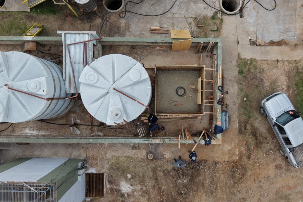 Imagen de noticia Gualeguaychú construye una planta para producir sulfato de aluminio y busca ahorrar US$ 250 mil por año