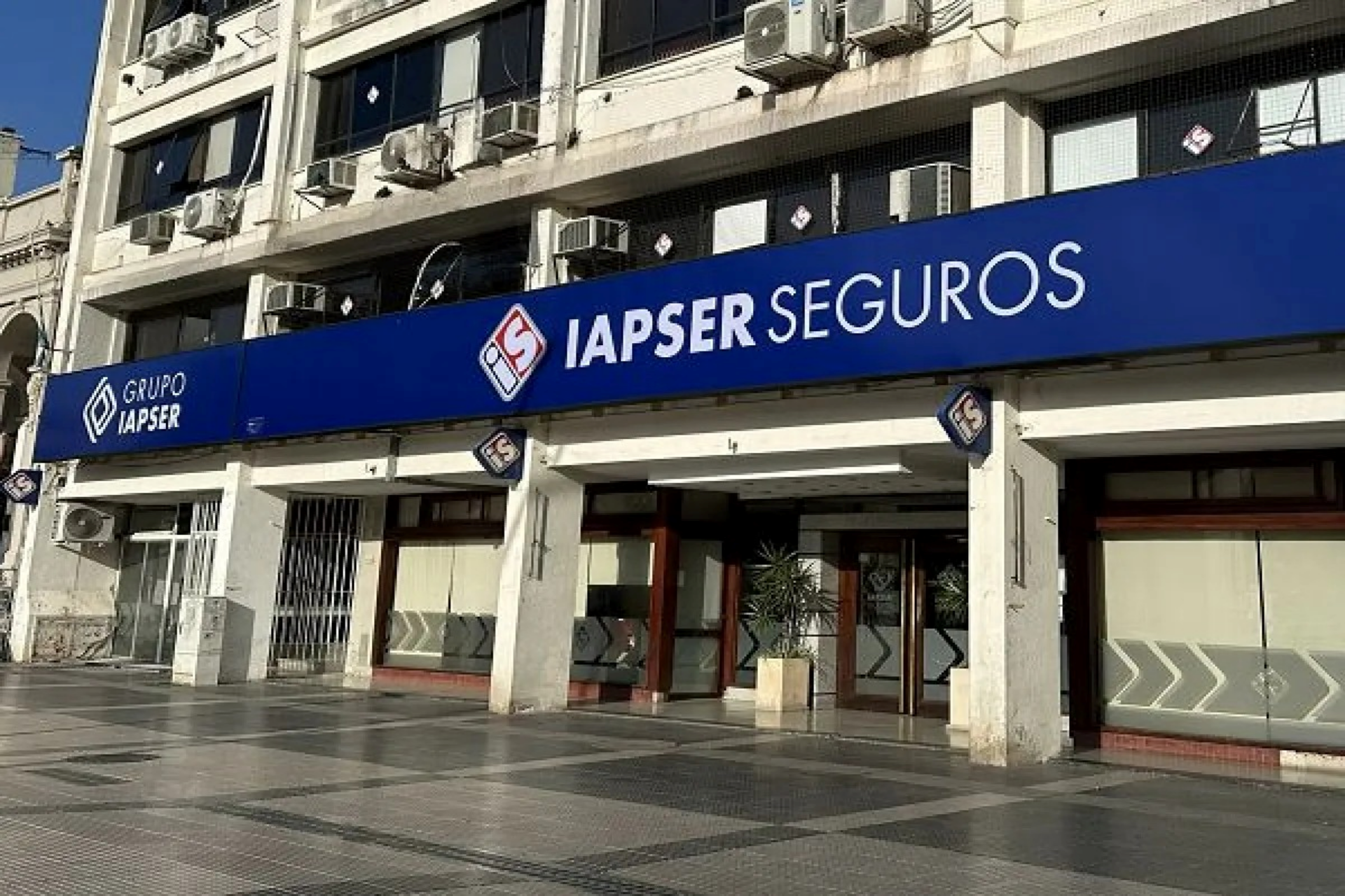 Imagen de noticia El Iapser aumentó 20,8 por ciento sus primas en términos reales y amplió el peso de los clientes privados