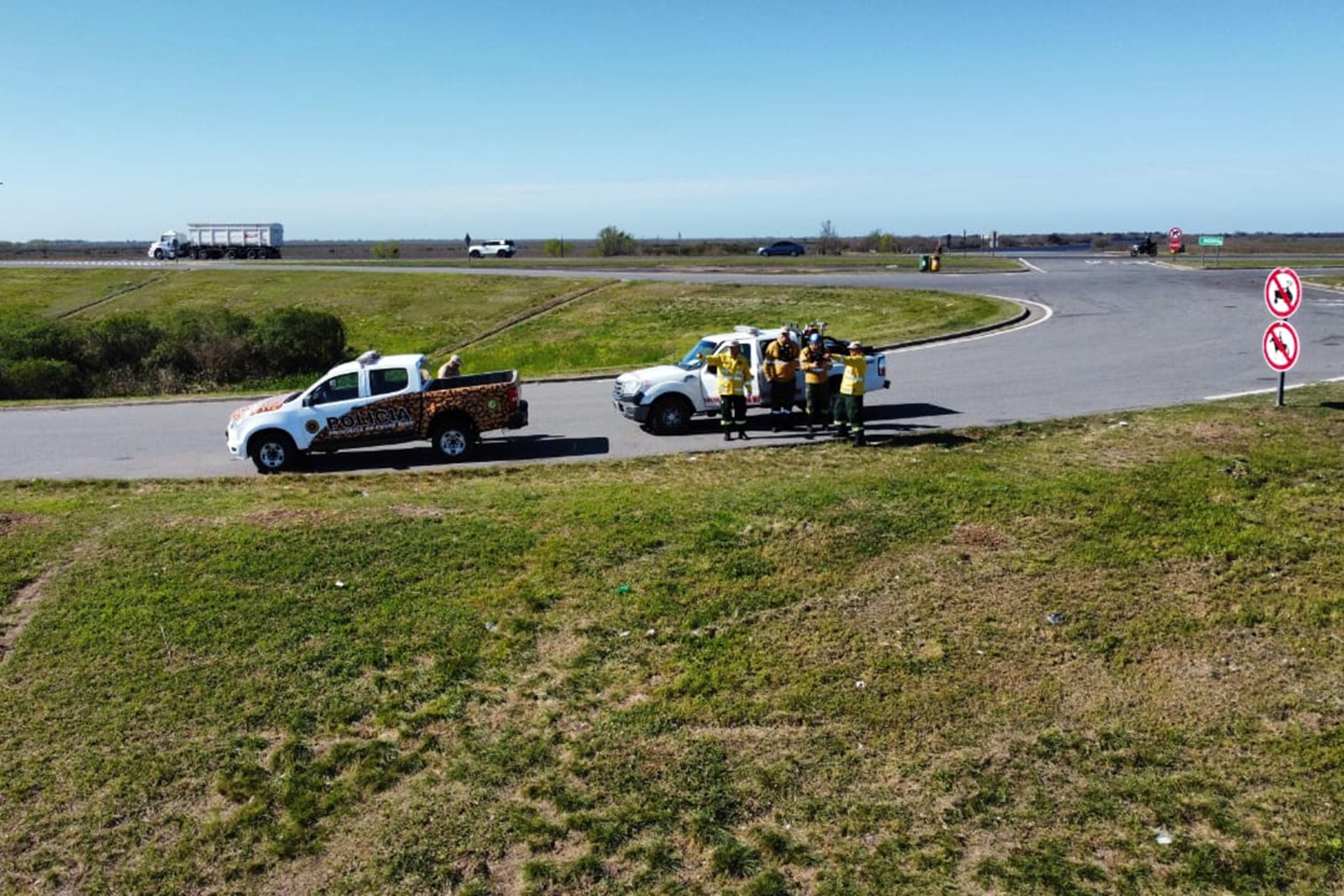 Imagen de noticia Entre Ríos desplegó un operativo y continúa monitoreando ante focos de incendio la zona de islas del Delta