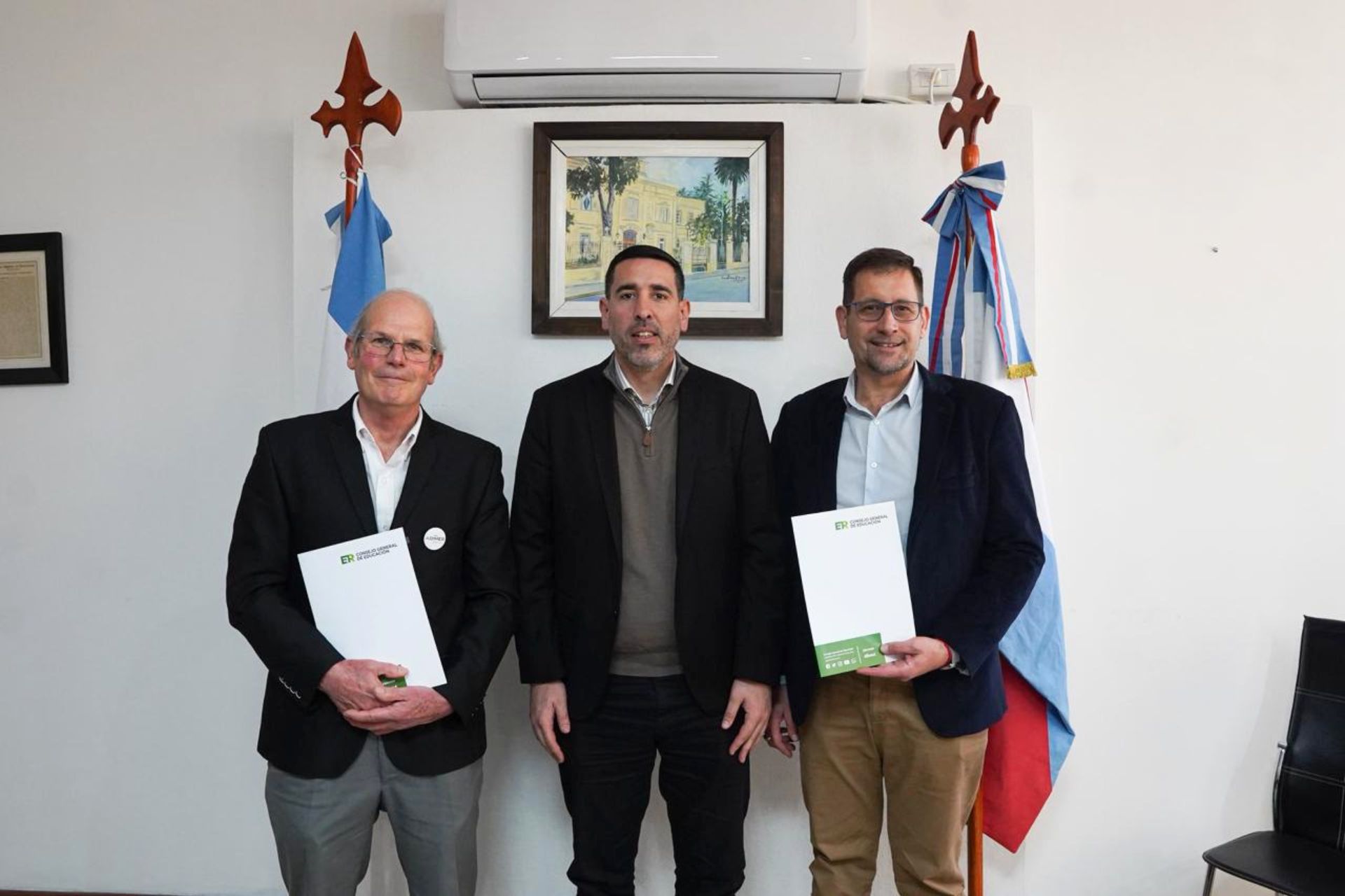Imagen de noticia El CGE firmó convenios con Adimer y Enersa para potenciar la capacitación laboral y la formación profesional en la provincia