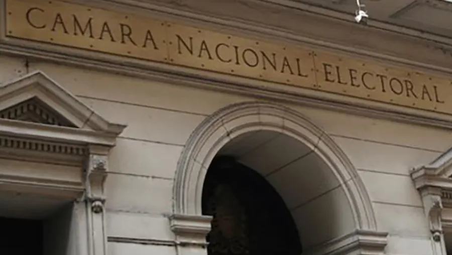 La Cámara Nacional Electoral advirtió que se acorta el plazo para modificar las reglas de las próximas elecciones