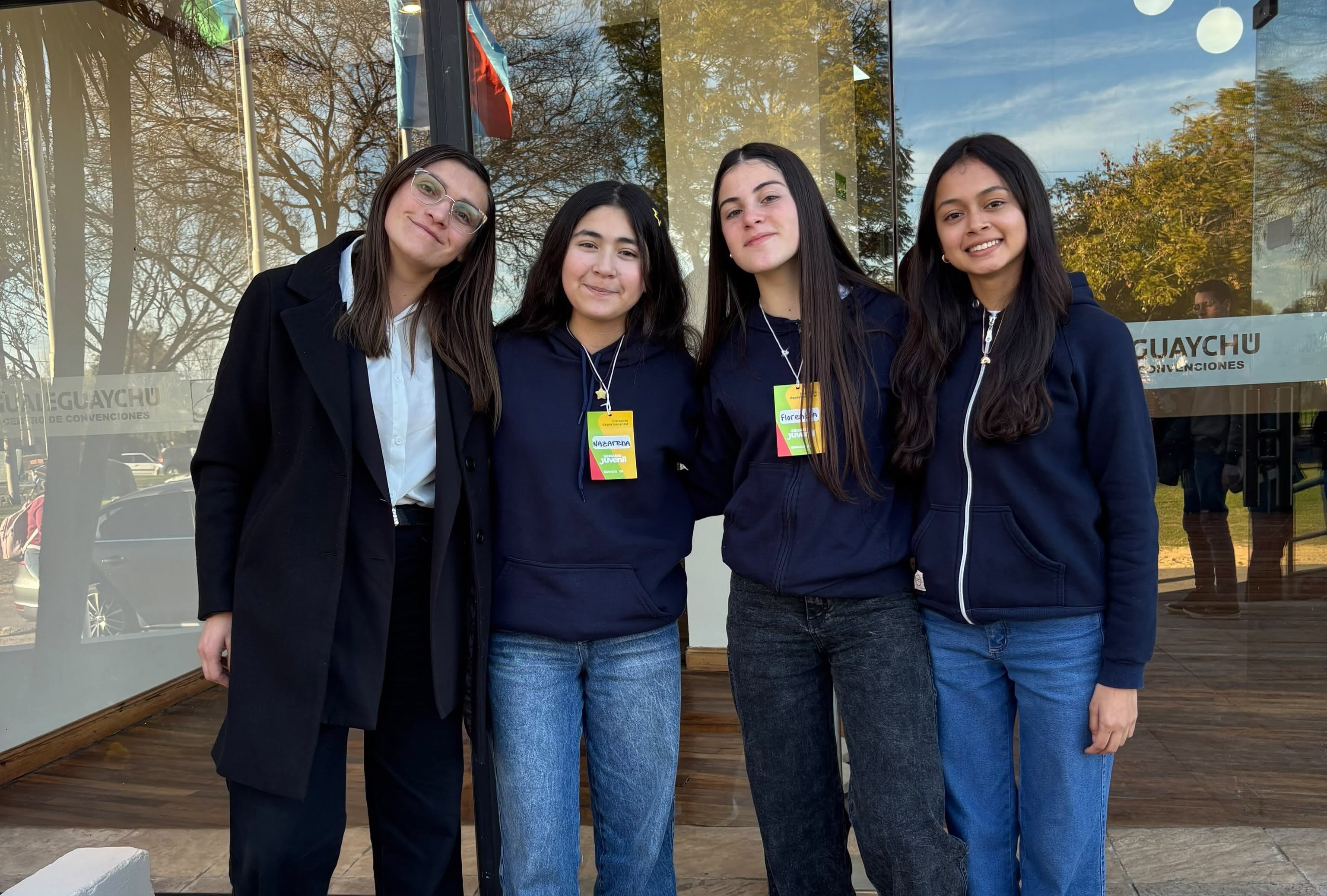 Tres alumnas de Gilbert representarán a Gualeguaychú en la instancia provincial del Senado Juvenil
