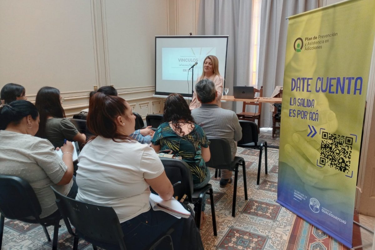 Imagen de noticia Agentes públicos iniciaron la capacitación del Programa Vínculos