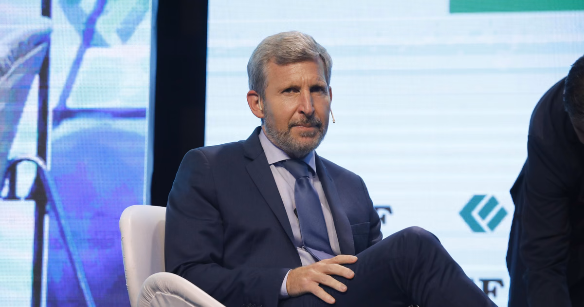 Imagen de noticia Frigerio registra 48,4% de imagen positiva y 47,2% de negativa, según una encuesta