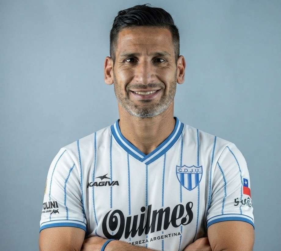 Imagen de noticia Juventud Unida sumó a Damián De Hoyos para los octavos de final ante Don Bosco