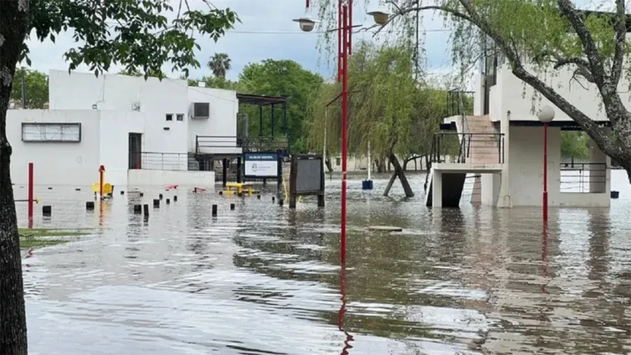 Imagen de noticia El río Uruguay seguirá creciendo y advierten que podría superar el nivel de evacuación en la zona de Gualeguaychú