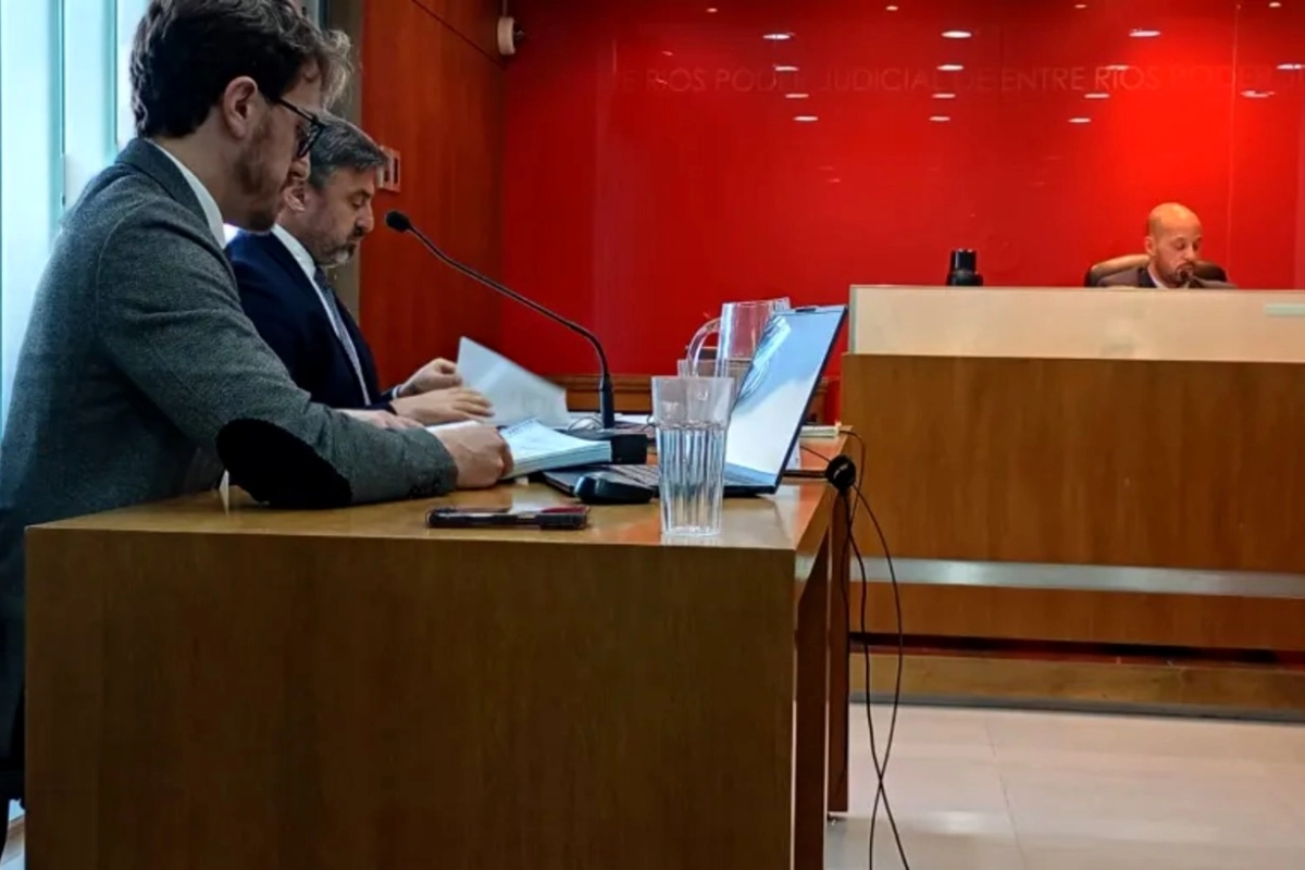 Imagen de noticia Enriquecimiento ilícito: fiscales expusieron detalles sobre viajes y consumos de Urribarri y su familia