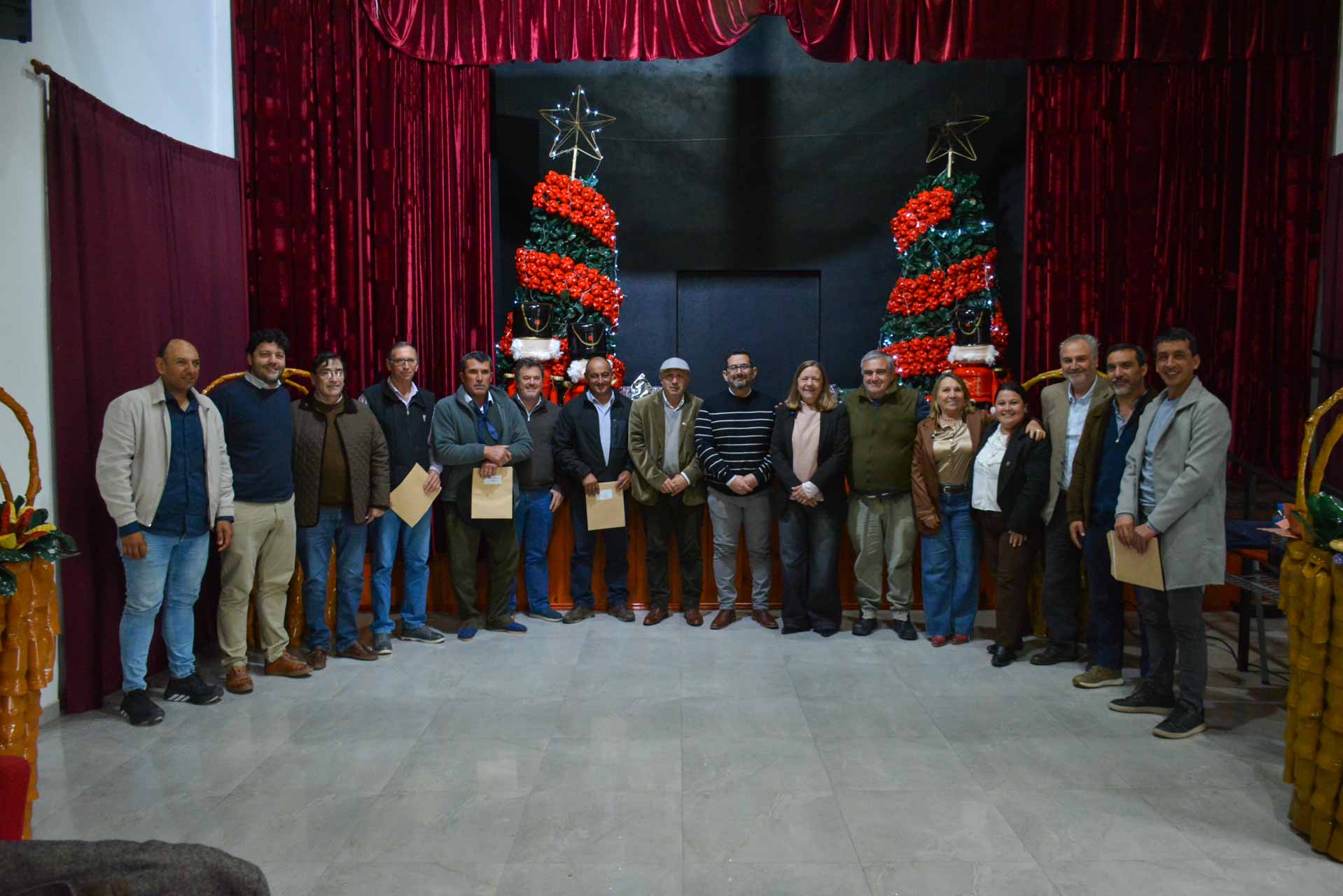 Imagen de noticia La provincia renueva convenios de políticas alimentarias con municipios, comunas y juntas de gobierno