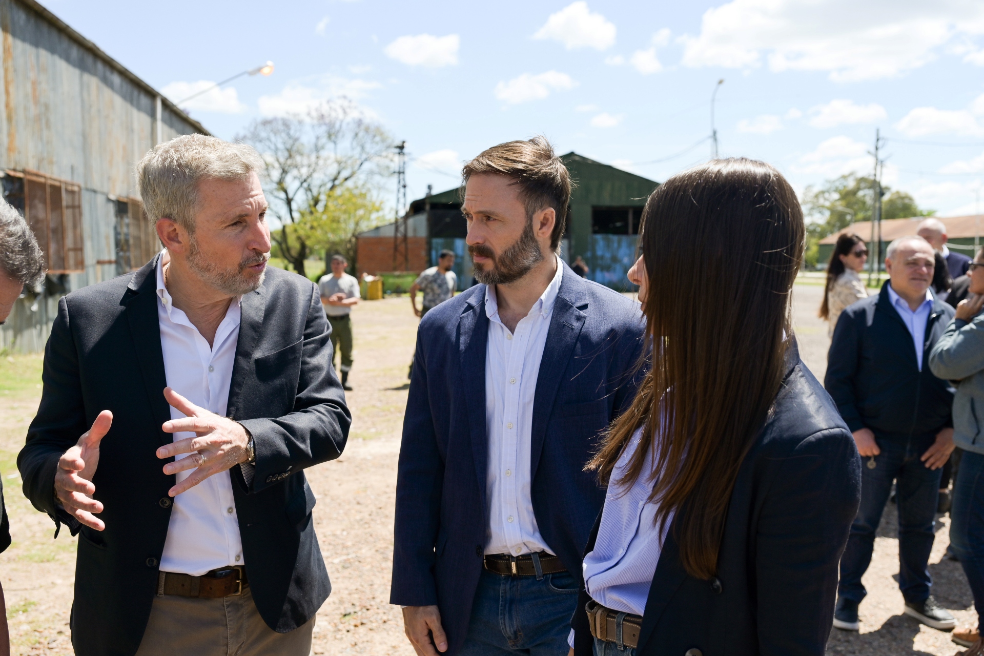 Imagen de noticia Ante las posibles crecientes por El Niño, Frigerio supervisó en Concordia el operativo de prevención y asistencia
