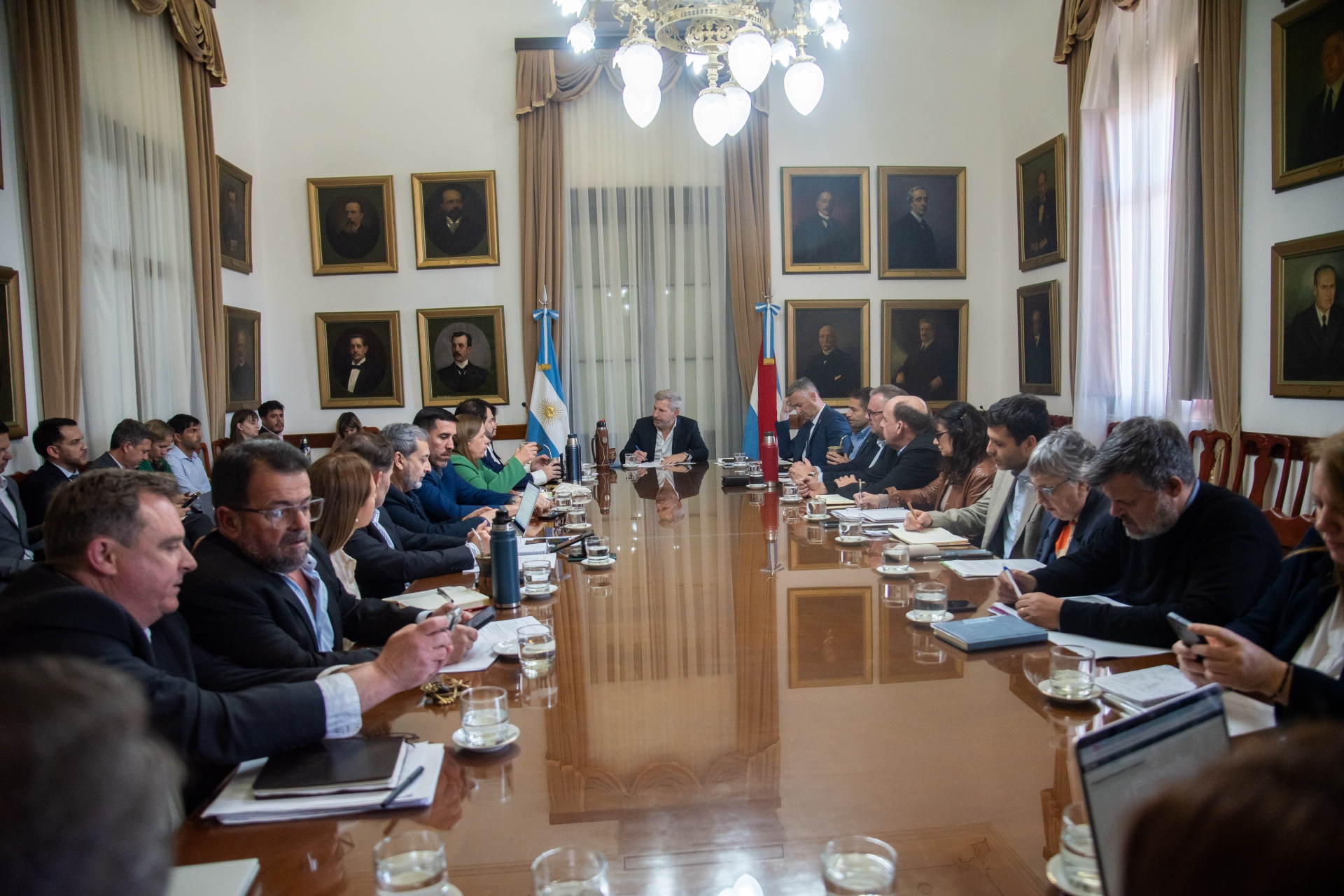Imagen de noticia La agenda legislativa y educativa, entre los temas abordados por el gabinete provincial
