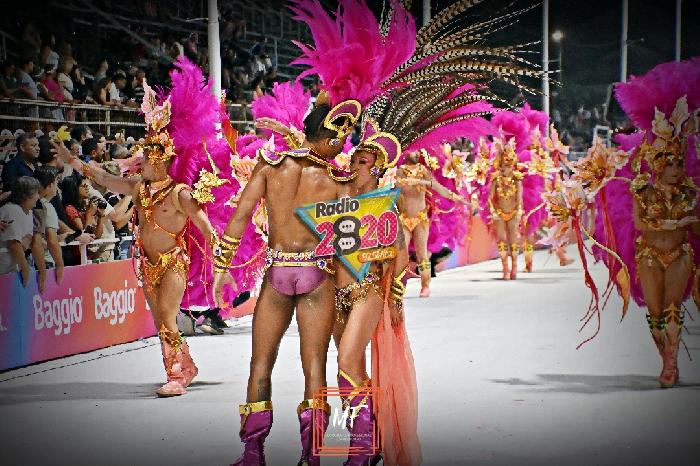 Imagen de noticia Carnaval del Pais - Tercera noche, se achico la brecha entre las comparsas que disputan el titulo 2026